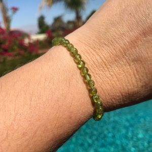Peridot 4mm beaded intention bracelet